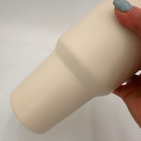 Stanley Cream The Quensher H2.0 The Flowstate 40 oz Tumbler NWOT - Picture 5 of 9